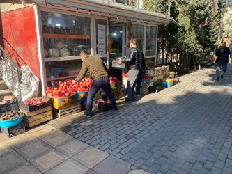 Xətai rayonunda qanunsuz küçə ticarətinin qarşısının alınması məqsədilə növbəti reydlər keçirilib