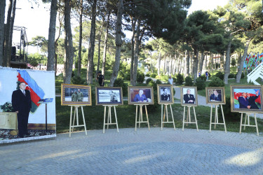 Xətai rayonunda Ulu Öndər Heydər Əliyevin ilk dəfə hakimiyyətə gəlməsinin 56-cı ildönümünə həsr olunmuş "Dahi" adlı konsert proqramı təşkil edilib+VİDEO