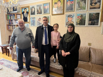 Xətai rayonunda 8 Mart – Beynəlxalq Qadınlar Günü münasibətilə şəhid ailələri ziyarət olunub