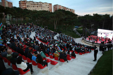 Xətai rayonunda Zəfər Gününə həsr olunmuş konsert proqramı təqdim edildi