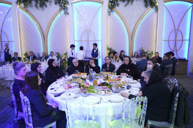 Xətai rayonunda İftar Süfrəsi təşkil olunub.+VİDEO