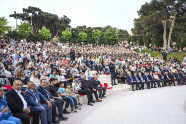 Xətai rayonunda "28 may- Müstəqillik Günü"nə həsr edilmiş bayram konserti təşkil olunub+VİDEO