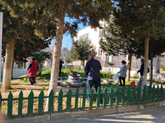 Xətai rayonunda təmizlik və abadlıq işləri çərçivəsində iməcilik və ağacəkmə aksiyası keçirilib