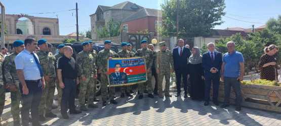 Xətai rayonunda Vətən müharibəsi şəhidi Əliyev Malik Təvəkkül oğlunun adını daşıyan küçənin açılışı olub