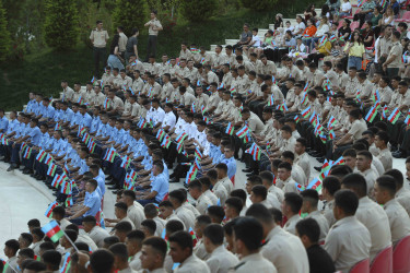 Xətai rayonunda Ulu Öndər Heydər Əliyevin ilk dəfə hakimiyyətə gəlməsinin 56-cı ildönümünə həsr olunmuş "Dahi" adlı konsert proqramı təşkil edilib+VİDEO