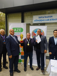 “Konstitusiya və Suverenlik İli” çərçivəsində Xətai rayonunda ağsaqqallar arasında nərd turniri təşkil olunub