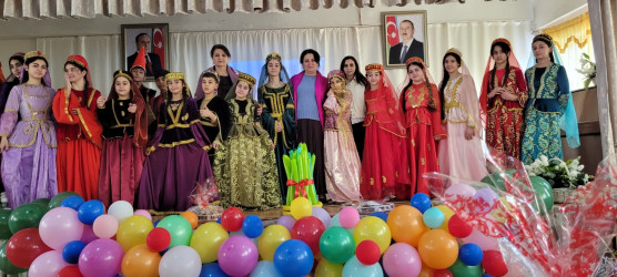 Xətai rayonunda Novruz Bayramı münasibətilə rayon məktəblərində silsilə tədbirlər təşkil olunub.