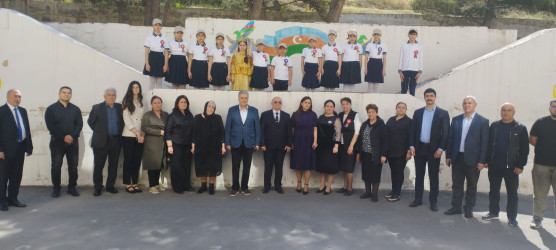 Xətai rayonunda Milli Qəhrəman Mirzəyev İlqar Anzor  oğlunun doğum günündə məzarı ziyarət olunub və adını daşıyan küçənin açılışı olub