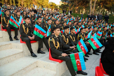 Xətai rayonunda Zəfər Gününə həsr olunmuş konsert proqramı təqdim edildi