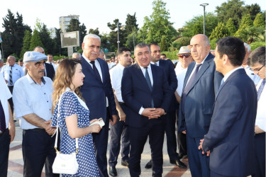 Xətai rayonunda Heydər Əliyev adına  parkda “Unudulmaz Lider” adlı  foto-sərgi keçirilib