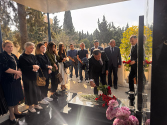 Vətən Müharibəsi şəhidləri Əliyev Malik Təvəkkül oğlu və Əliyev Eldar Süleyman oğlunun  məzarları  ziyarət olunub