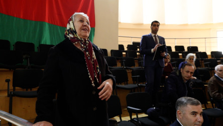 Rayon İcra Hakimiyyətinin başçısı 171 saylı tam orta məktəbdə vətəndaşlarla görüşdü