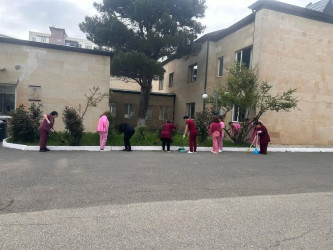 Xətai rayonunda “Konstitusiya və Suverenlik ili” çərçivəsində ümumrayon iməcliyi və ağacəkmə aksiyası təşkil olunub.