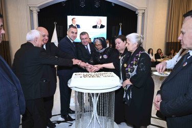 YAP Xətai rayon təşkilatının təsis edilməsinin 33-cü ildönümü qeyd olunub+VİDEO