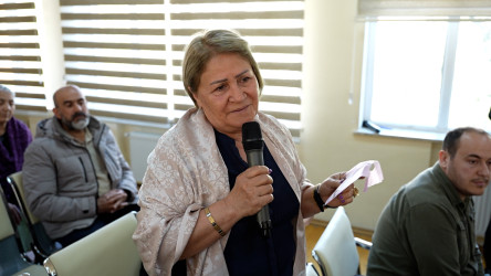 Rayon İcra Hakimiyyətinin başçısı 191 saylı tam orta məktəbdə vətəndaşlarla görüşüb