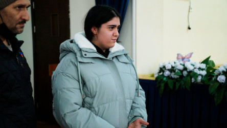 Rayon İcra Hakimiyyətinin başçısı 245 saylı tam orta məktəbdə vətəndaşlarla görüşüb