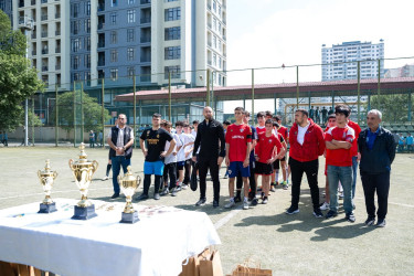 Xətai rayonunda Ulu Öndər Heydər Əliyevin anadan olmasının 101-ci ildönümünə həsr edilmiş futbol turniri keçirilib