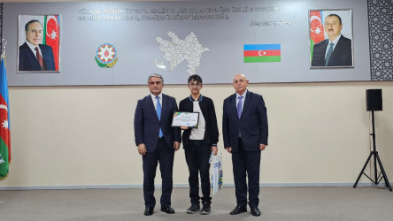 Xətai rayonunda “Heydər Əliyev və Azərbaycan tarixi” mövzusunda referat müsabiqəsinin qalibləri mükafatlandırılıb