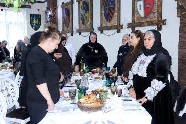 Xətai rayonunda 31 Dekabr – Dünya Azərbaycanlılarının Həmrəyliyi Günü və qarşıdan gələn Yeni il münasibətilə tədbir keçirilib+VİDEO