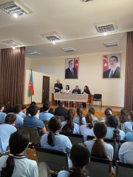 Xətai rayon məktəblərində narkomaniyaya qarşı maarifləndirmə tədbirləri davam edir