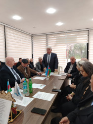 Xətai rayonunda "Ümummilli Lider Heydər Əliyev – müstəqil Azərbaycan Konstitusiyasının müəllifidir” mövzusunda dəyirmi masa keçirilib