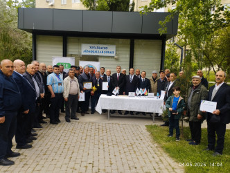 “Konstitusiya və Suverenlik İli” çərçivəsində Xətai rayonunda ağsaqqallar arasında nərd turniri təşkil olunub