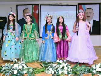 Xətai rayonunda Novruz Bayramı münasibətilə rayon məktəblərində silsilə tədbirlər təşkil olunub.