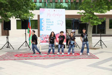 Xətai rayonunda “Azərbaycanım” Beynəlxalq VIII Uşaq və Gənc Rəsm Festivalı  keçirilib