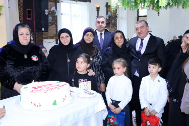 Xətai rayonunda 31 Dekabr – Dünya Azərbaycanlılarının Həmrəyliyi Günü və qarşıdan gələn Yeni il münasibətilə tədbir keçirilib+VİDEO