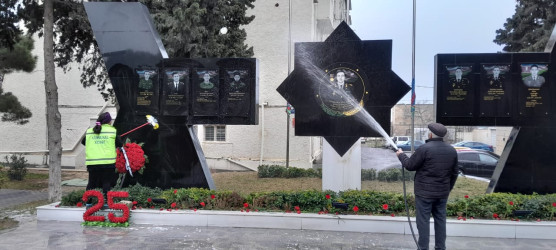 Xətai rayonunda “Novruz bayramını təmiz şəhərlə qarşılayaq” devizi ilə iməcilik keçirilir