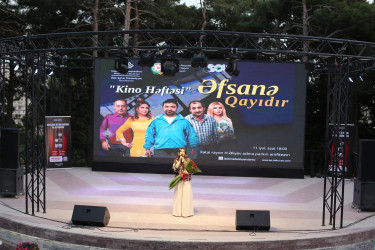 Xətai rayonunda  Heydər Əliyev adına istirahət parkının amfiteatr səhnəsində  Xalq artisti Rasim Balayevlə görüş və “Kino həftəsi”nin açılış mərasimi baş tutub.