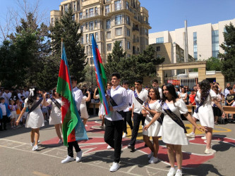 Xətai rayon məktəblərində "Son Zəng" tədbirləri keçirilb