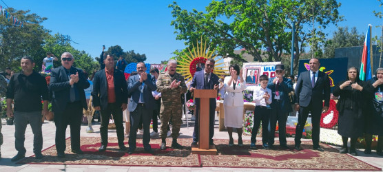 59 saylı tam orta məktəbdə Ulu Öndərin anadan olmasının 99-cu ildönümünə həsr edilmiş tədbir keçirildi