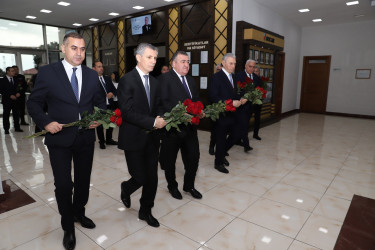 Xətai rayonunda Ulu Öndər Heydər Əliyevin anım günü ilə əlaqədar “Vətənə, xalqa həsr edilən şərəfli ömür” mövzusunda tədbir keçirilib