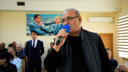 Rayon İcra Hakimiyyətinin başçısı 191 saylı tam orta məktəbdə vətəndaşlarla görüşdü