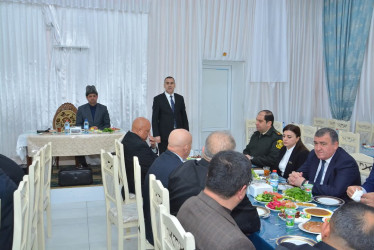 Xətai rayonunda Aprel şəhidlərinin anım günü ilə əlaqədar ehsan süfrəsi təşkil olundu