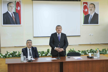 Rayon İcra Hakimiyyətinin başçısı 191 saylı tam orta məktəbdə vətəndaşlarla görüşdü