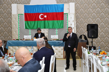 Xətai rayonunda Ulu Öndərin anım günü ilə əlaqədar ehsan süfrəsi açılıb