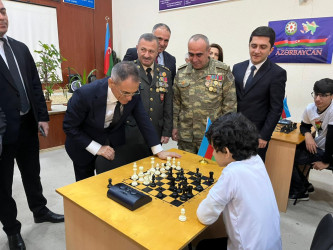 Xətai rayon məktəbliləri arasında şəhid polis serjantı Məmmədov Rasim Oqtay oğlunun xatirəsinə həsr olunmuş şahmat turniri keçirilmişdir.