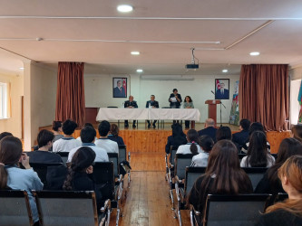 Xətai rayon məktəblərində narkomaniyaya qarşı maarifləndirmə tədbirləri davam edir