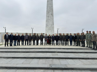 Vətən Müharibəsi şəhidi Rzazadə Həsən Vüqar oğlunun məzarı ziyarət olunub