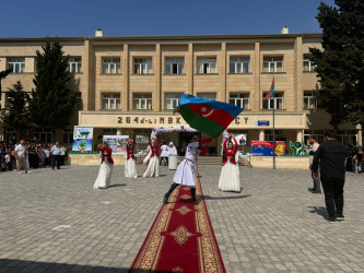 Xətai rayon məktəblərində "Son Zəng" tədbirləri keçirilb