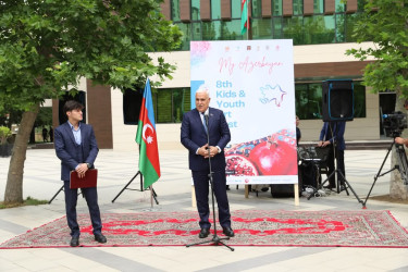 Xətai rayonunda “Azərbaycanım” Beynəlxalq VIII Uşaq və Gənc Rəsm Festivalı  keçirilib