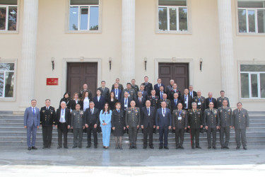 Ulu Öndər Heydər Əliyevin 102 illiyinə həsr olunmuş elmi-praktik konfrans keçirilib.