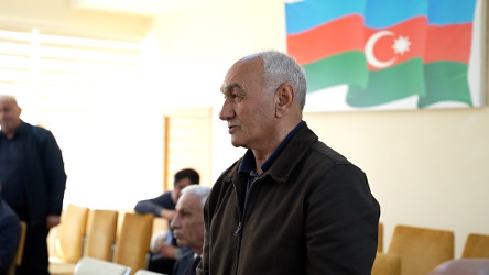 Rayon İcra Hakimiyyətinin başçısı 191 saylı tam orta məktəbdə vətəndaşlarla görüşüb