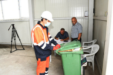 Xətai rayonunda bərk məişət tullantılarının yığılması, daşınması və çeşidlənməsi layihəsi  uğurla həyata keçirilir