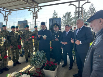 Vətən Müharibəsi şəhidləri Əliyev Rüfət Füzuli oğlu və İbrahimli Adil Əsəm oğlunun anım günündə  məzarları ziyarət olunub.