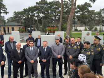 Vətən Müharibəsi şəhidi Həsənov Ceyhun Aydın oğlunun məzarı ziyarət olunub