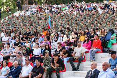 Xətai rayonunda Tovuz döyüşlərinə və Milli Qəhrəman İlqar Mirzəyevin 50 illik yubileyinə həsr olunmuş tədbir keçirilib+Video