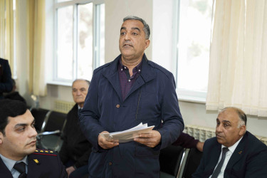 Rayon İcra Hakimiyyətinin başçısı 204 saylı tam orta məktəbdə vətəndaşlarla görüşüb